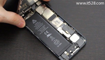 查看iPhone 电池的寿命的正确方法