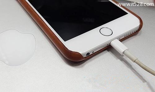 iPhone手机充电时易犯的四大错误 中招了吗？